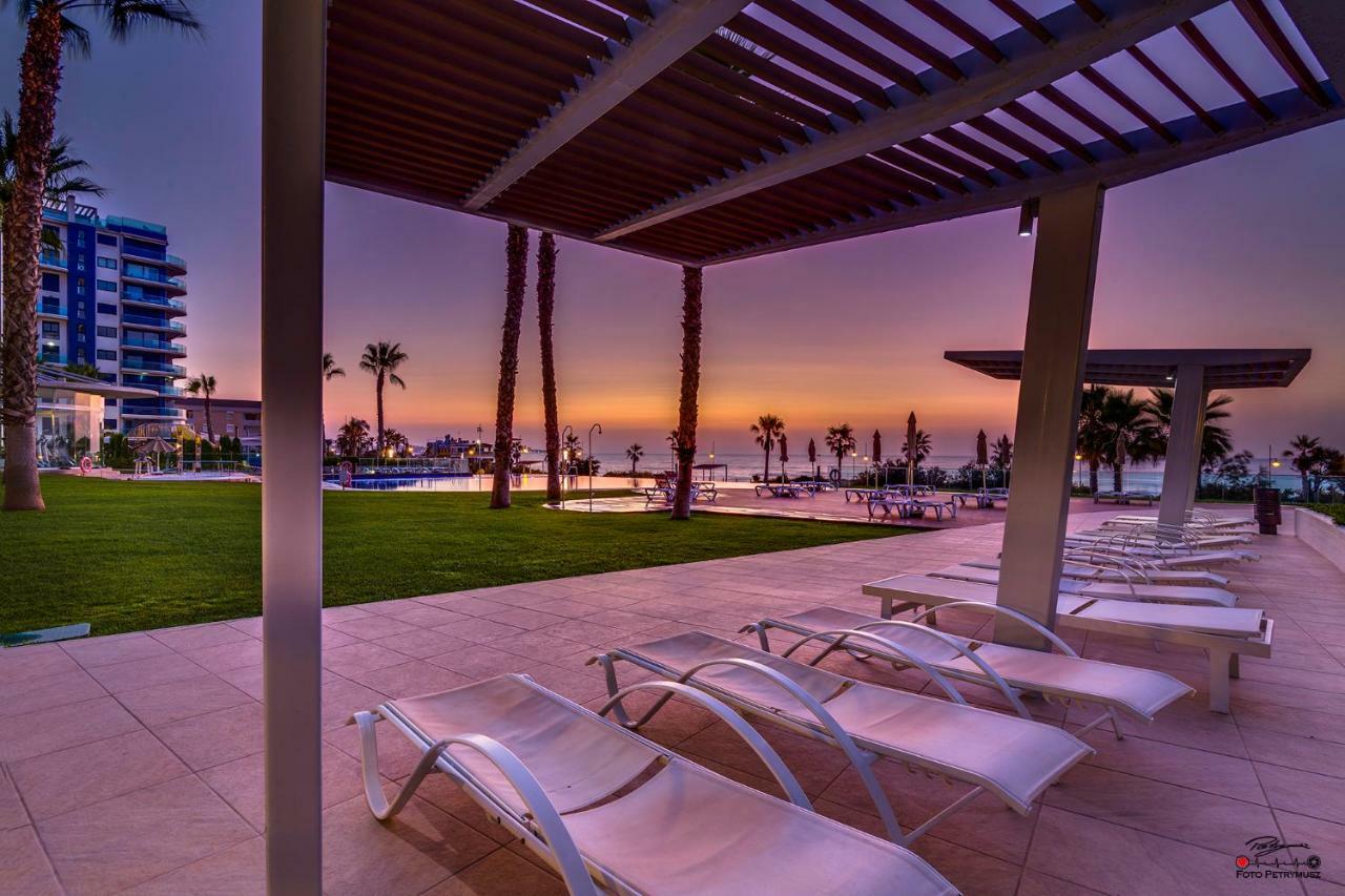 Torrevieja - Punta Prima Sea Senses Lägenhet Exteriör bild