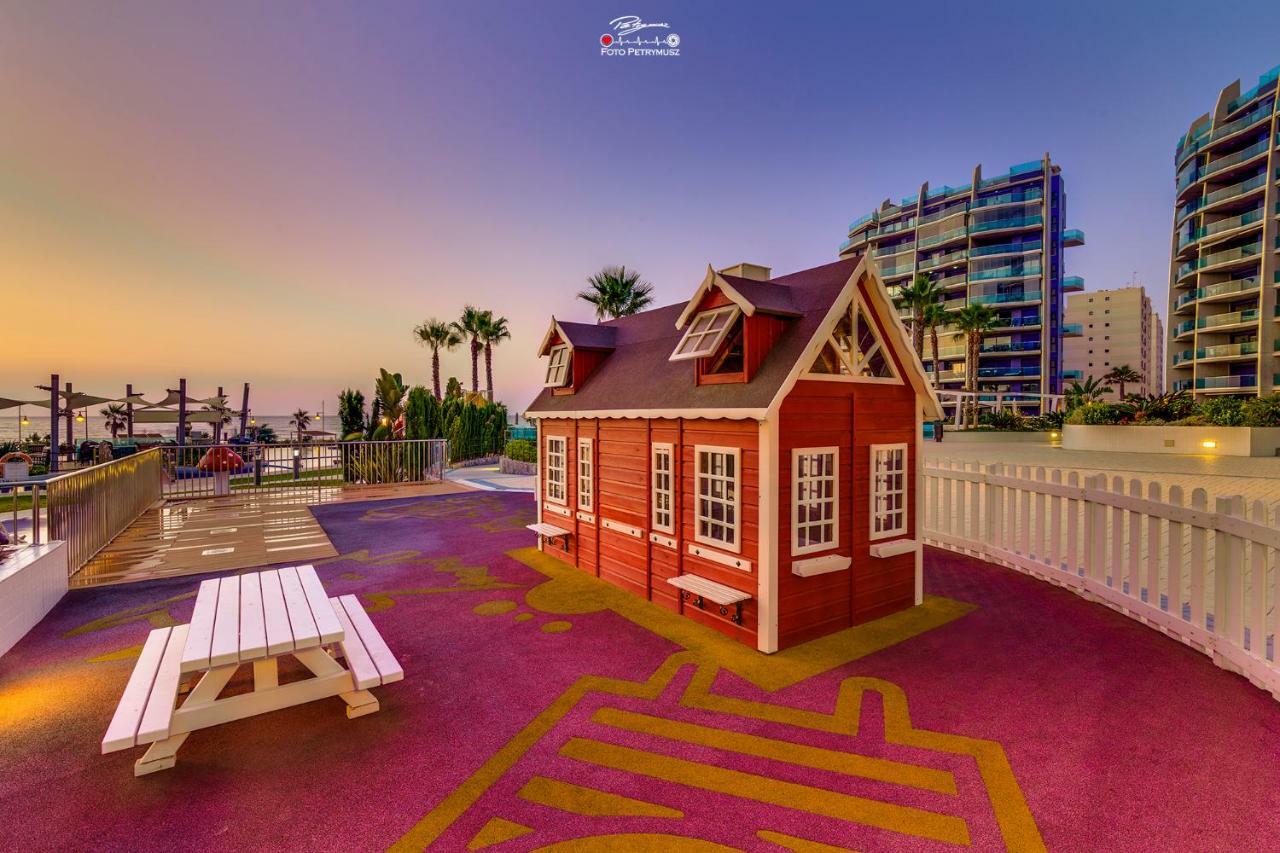 Torrevieja - Punta Prima Sea Senses Lägenhet Exteriör bild