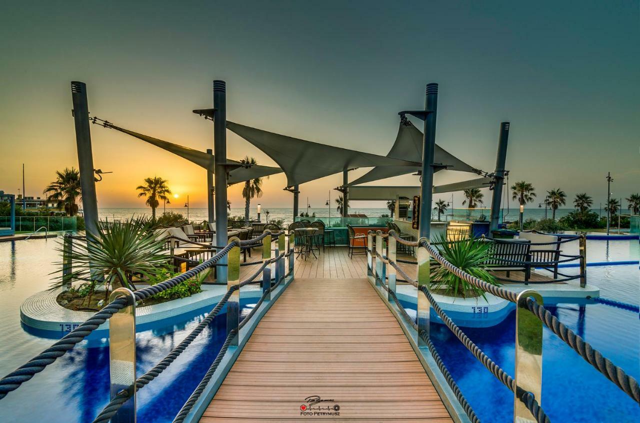 Torrevieja - Punta Prima Sea Senses Lägenhet Exteriör bild